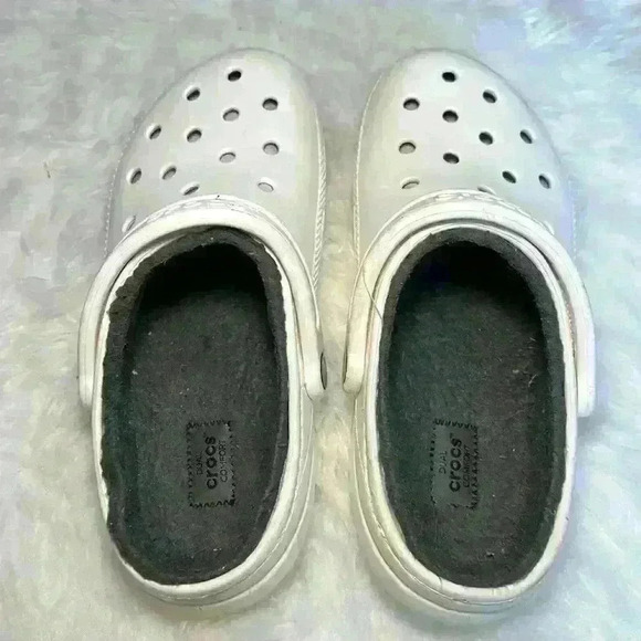 CROCS Classic Faux Fur Lined Men's Size 7 Women's 9 White Dual Comfort Clog - Picture 3 of 9